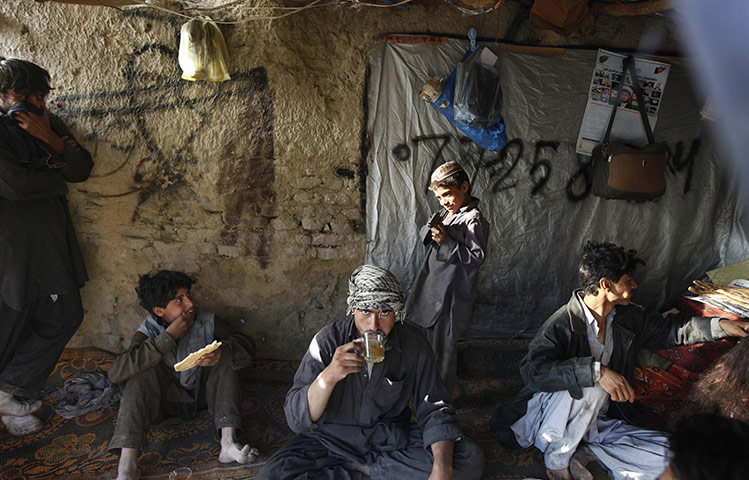 24 hours in pictures: tea stall in kabul
