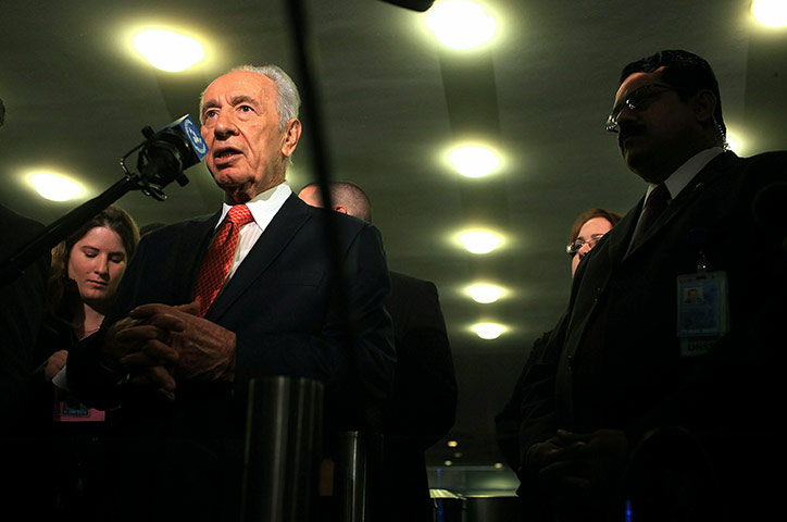 Millennium Development: Israeli President Shimon Peres speaks to the media at the opening