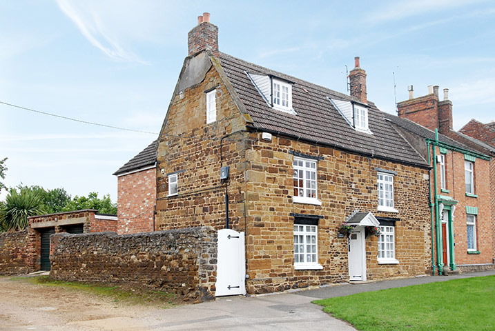 Snooping around: snooping around northampton