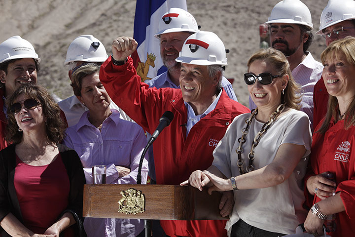 Trapped miners in Chile: 19 September: Chilean President Sebastian Pinera at a ceremony