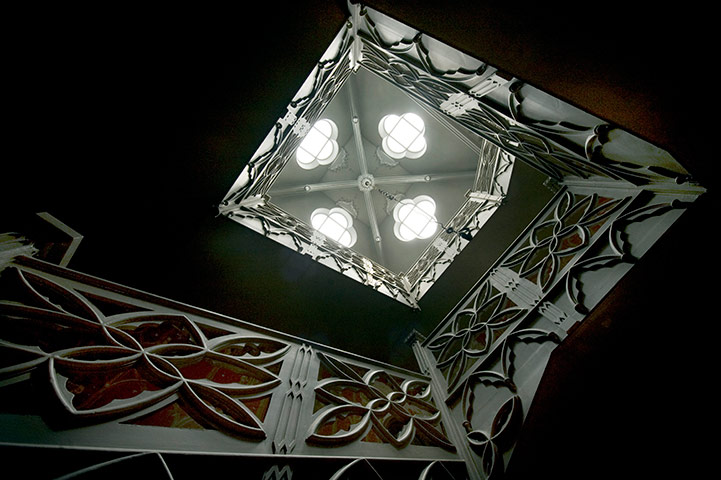 Strawberry Hill House: Strawberry Hill house, Horace Walpole's Gothic Castle