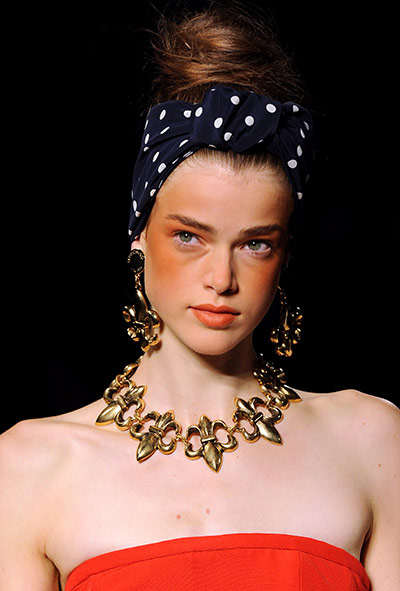 Milan Fashion Day 3: Milan Fashion Week Spring/Summer 2011 - Moschino