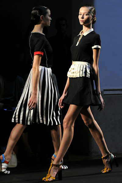 Milan fashion week: Marco De Vincenzo Spring/Summer 2011 Milan fashion week