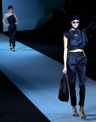 Milan day 6: Giorgio Armani Spring-Summer 2011