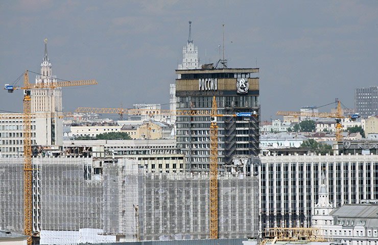 Moscow: The Hotel Rossiya 