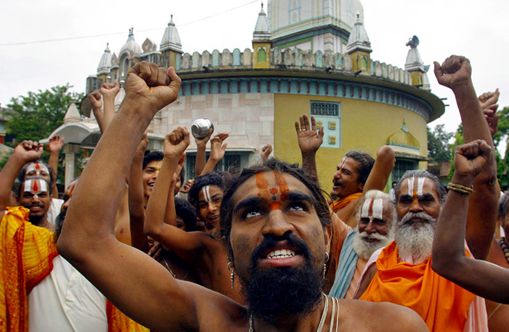 Ayodhya dispute: 6 July 2005: Sadhus, Hindu holy men, shout anti-government slogans