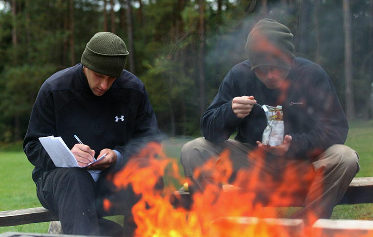 ashes: England Cricket Ashes Squad in Germany