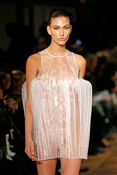 Paris fashion week: Amaya Arzuaga spring/summer 2011 Paris fashion week