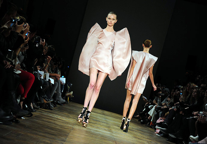 Paris fashion week: Amaya Arzuaga spring/summer 2011 Paris fashion week