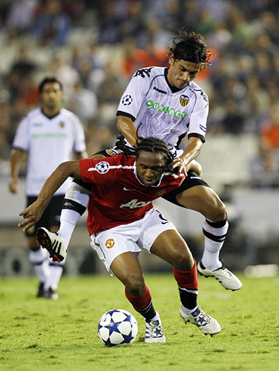 Weds Champions League: Tino Costa climbs over Anderson