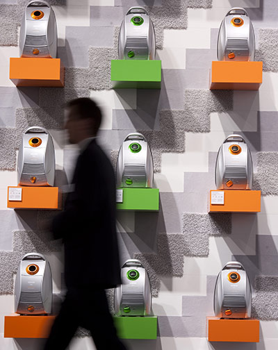 IFA Berlin: Vacuum cleaners of Siemens at the IFA in Berlin