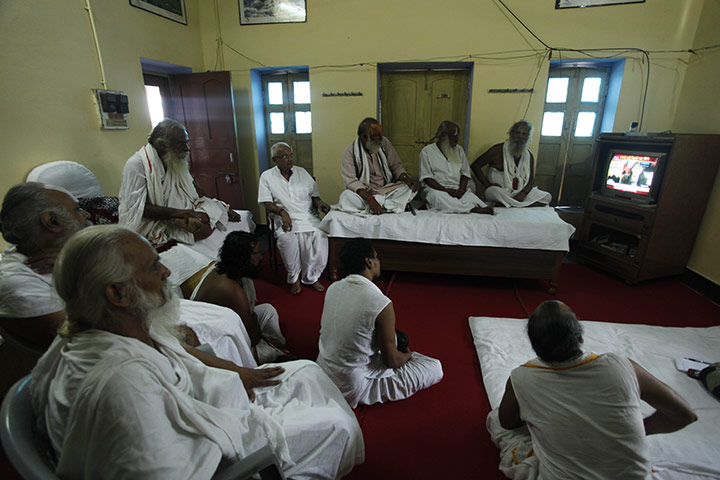 Ayodhya Update: Hindu religious await news on the much anticipated verdict in Ayodhya