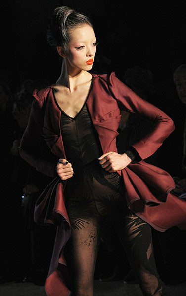 Paris fashion week: Zac Posen spring/summer 2011