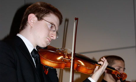 TYLER CLEMENTI, student outed as gay on internet, jumps to his ...