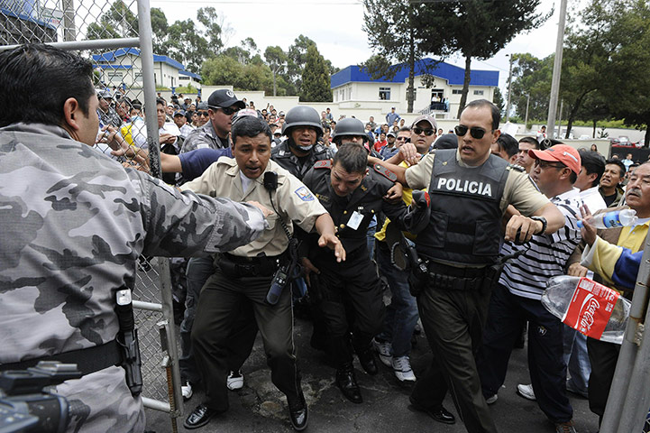 Ecuador riots in Quito: Ecuador riots in Quito