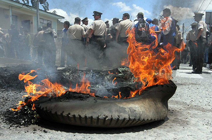 Ecuador riots in Quito: Ecuador riots in Quito