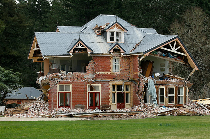 24 Hours: Earthquake Rocks New Zealand's South Island