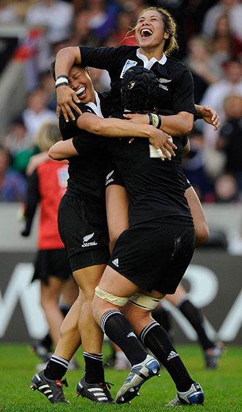 Rugby2: England v New Zealand womens rugby
