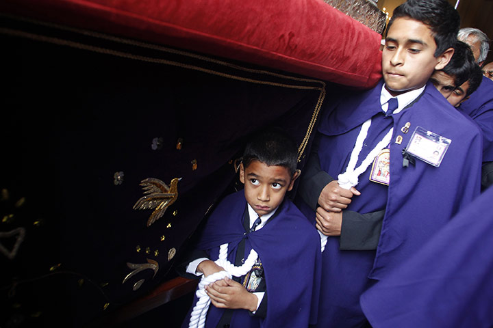 24 hours:  the Lord of the Miracles procession in Lima