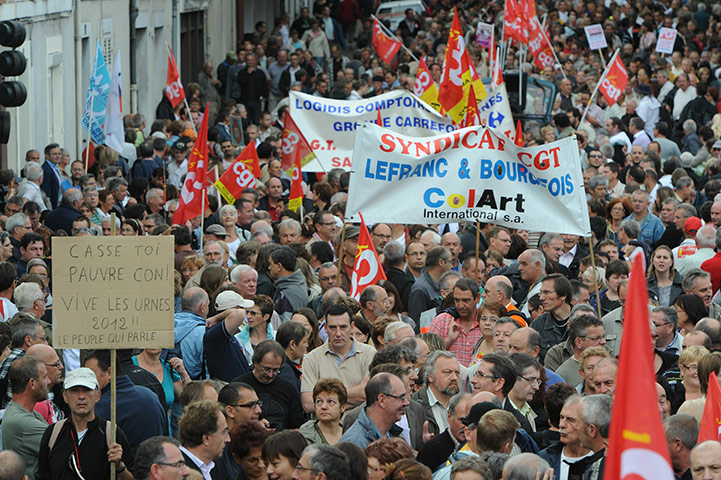 French Strikes: People demonstrate in le Mans