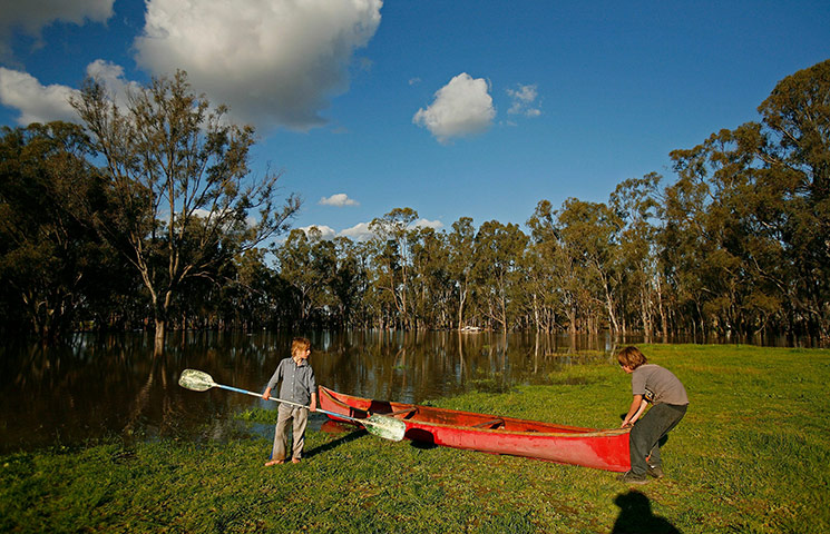 Australia Floods: Flood Waters Devastate Victoria
