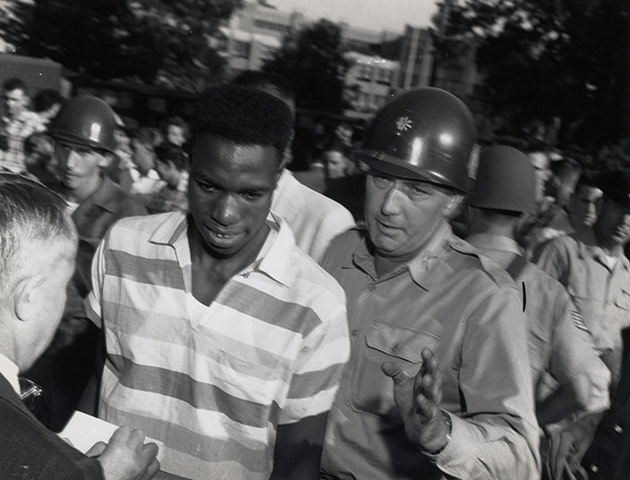 Little Rock: Natl Gaurd Walks Black Man Thru Crowd