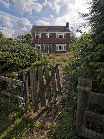 Guardian Camera Club: Pat Gregory participates in the housing photography monthly assignment