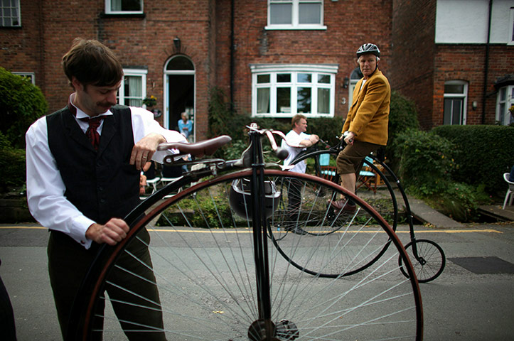 Bike blog: Enthusiasts Gather For Knutsford's Ten Yearly Penny Farthing Race