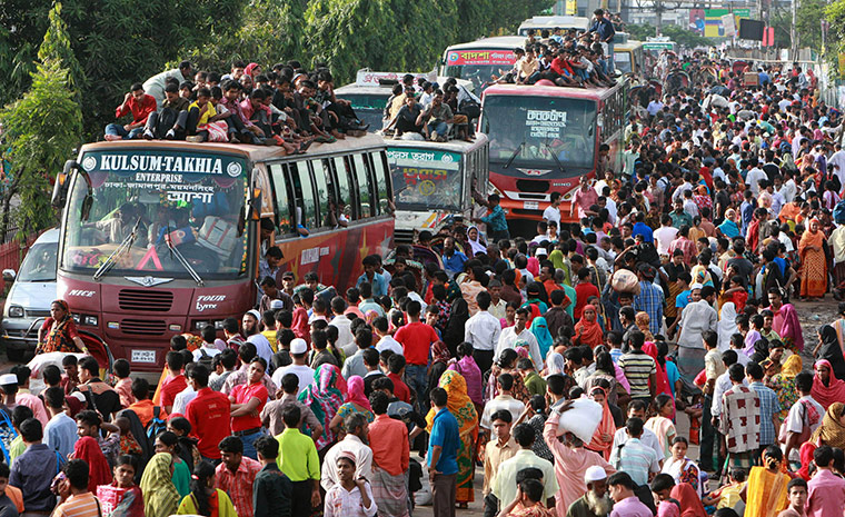 Eid Al-Fitr Festival: Bangladeshis heading home to celebrate Eid al-Fitr