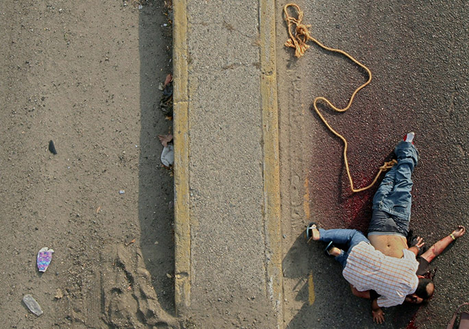 24 hours in pictures: violence in Acapulco