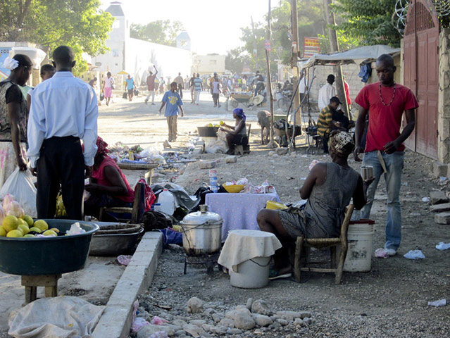 Haitian teenagers: document their nation though unique photographs in Jacmel