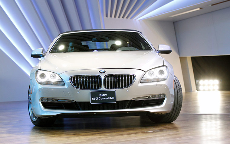 Detroit Motor Show: The BMW 650i convertible is unveiled