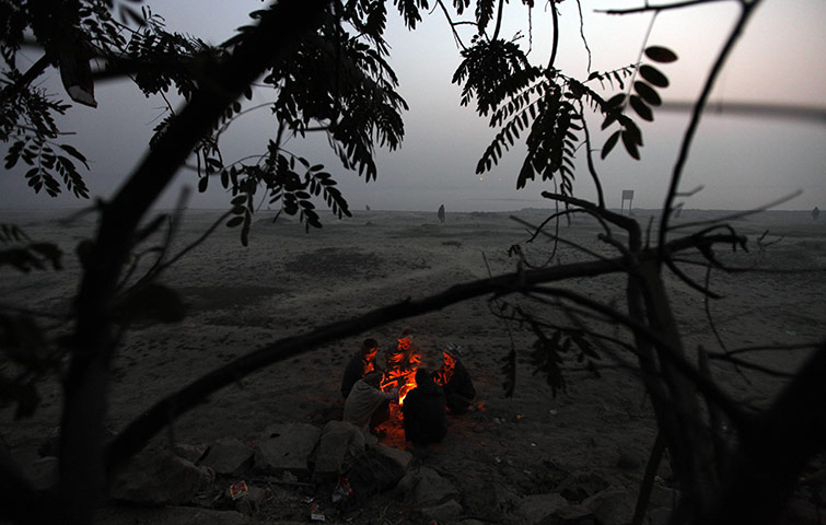 24 hours in pictures: Homeless people in New Delhi, India