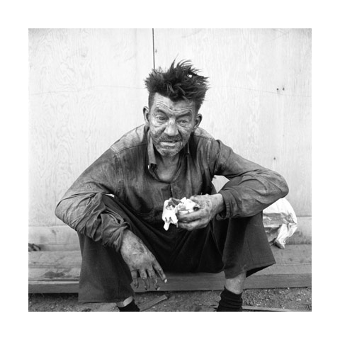 Vivian Maier: Sept 28, 1959, 108th St. East, New York, NY