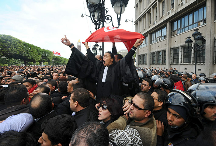protests in tunisia: Tunisian demonstrators and lawyers 