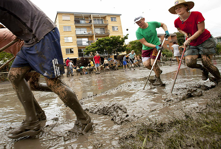 Brisbane Cleanup: Residents and volunteers work together to clean up