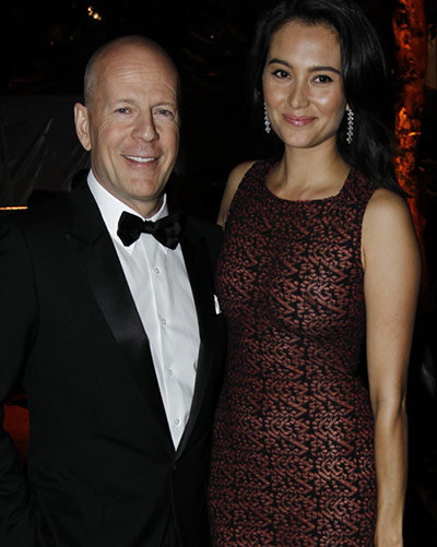 Golden Globes film: Bruce Willis arrives with his wife Emma Heming 