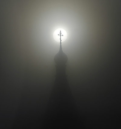 24 hours in pictures : An orthodox church in Belarus