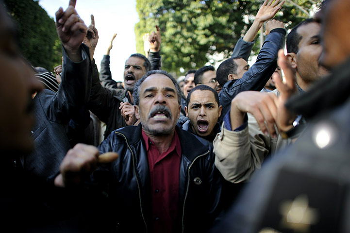 protests in tunisia: People demonstrate in central Tunis