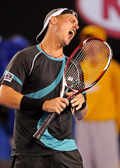 Australian Open Day 2: Lleyton Hewitt reacts during his loss to David Nalbandian