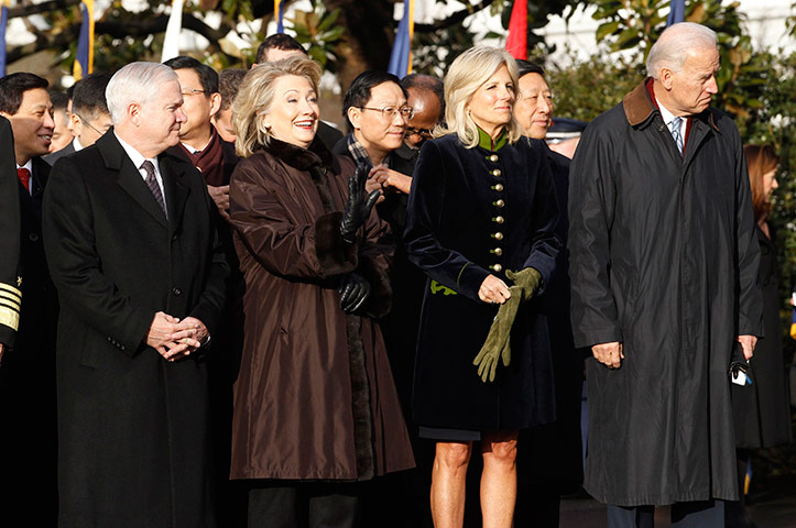 Hu Jintao Washington: Robert Gates, Hillary Clinton, Joe Biden and Jill Biden on south lawn