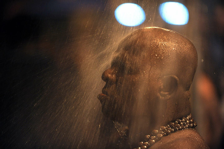 24 hours in pictures: Thaipusam festival  in Malaysia