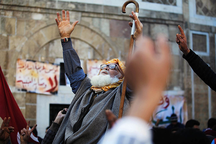 24 hours in pictures: Protestors demonstrate outside the prime minister's office in Tunis
