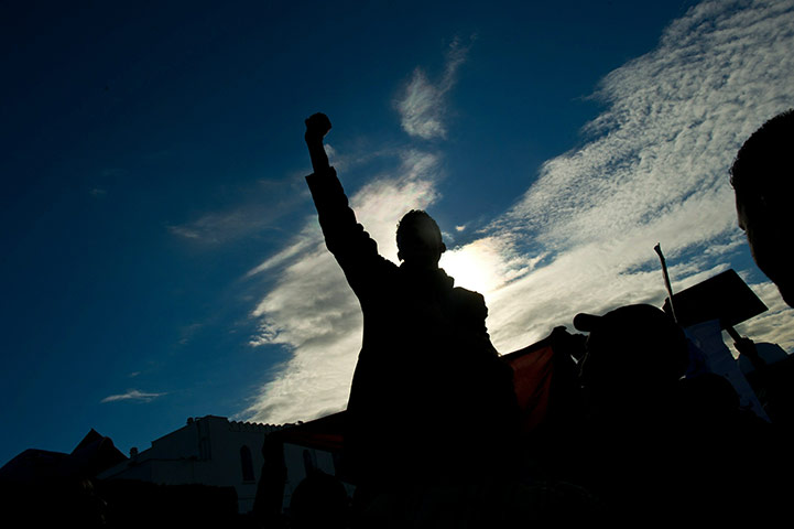 Tunisia Protests: Protesters demonstrate outside Prime Minister's office