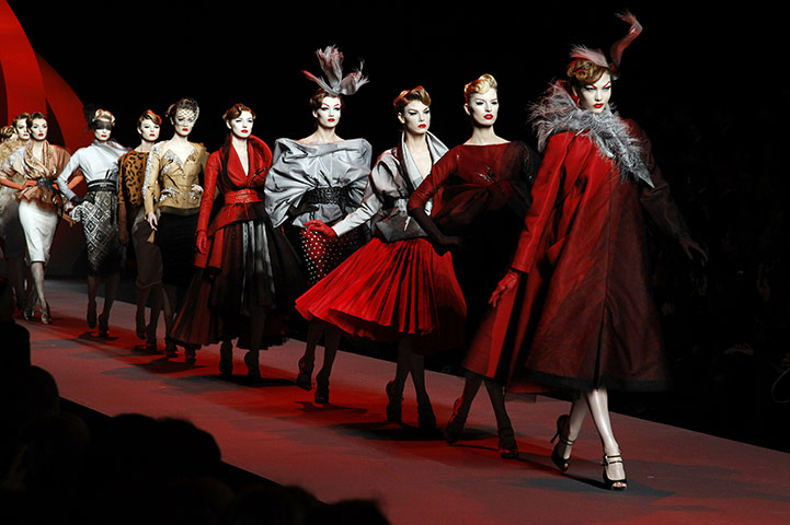 Paris Fashion Week: Christian Dior - Runway - Paris Fashion Week Haute Couture S/S 2011