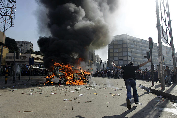 Lebanon Protests: Supporters of the Future Movement gather