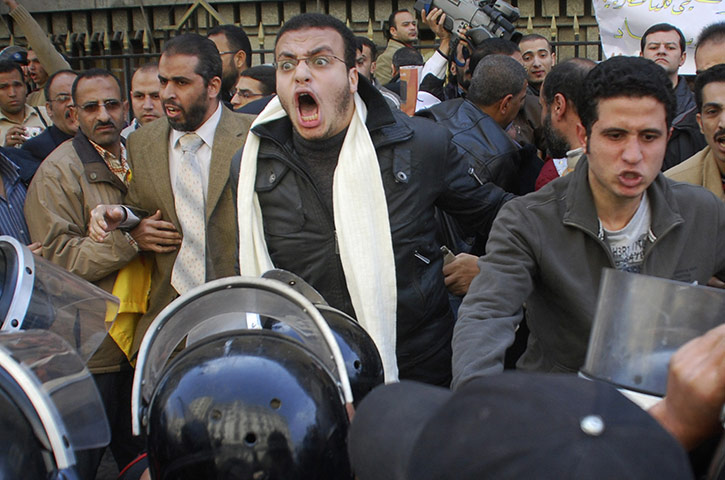 egpyt protests: Protesters in Cairo