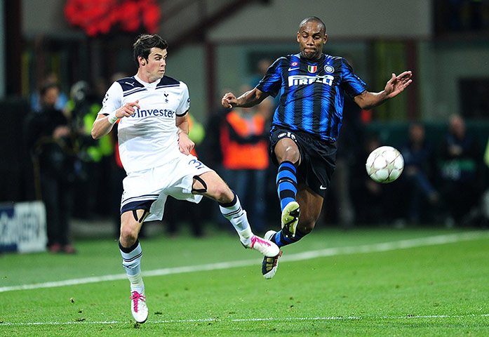 Gareth Bale Year: Tottenham Hotspur's Gareth Bale and Inter Milan's Sisenando Maicon 