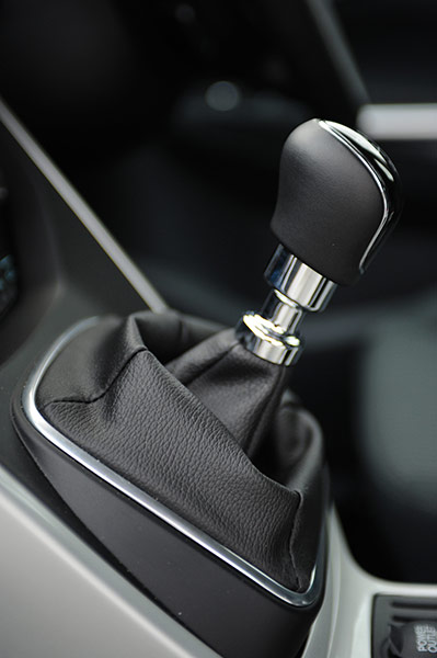 Car photography: Photographer Simon Stuart-Miller shows how to photograph the cars