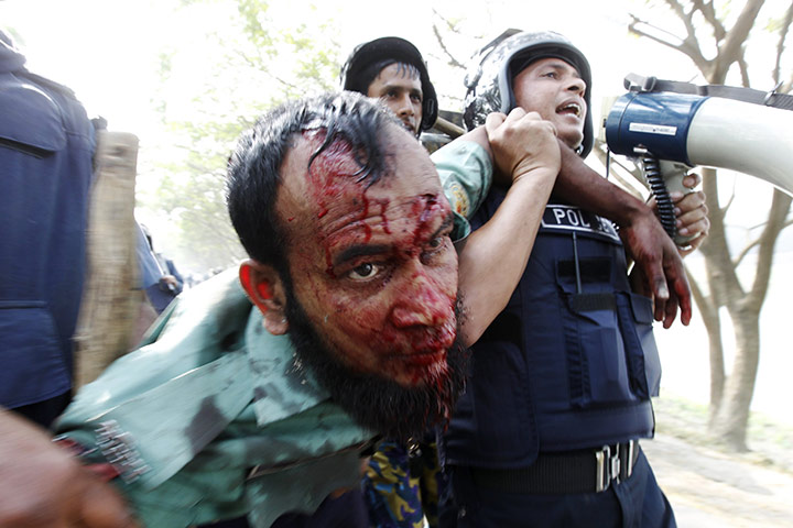 24 hours in pix: airport protest in bangladesh